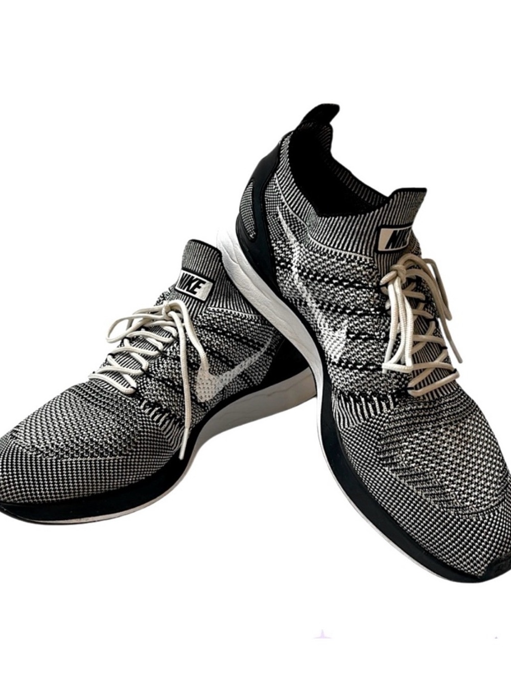 Nike Air Zoom Flyknit Racer Women’s Sneakers- Black & White SLIP-ON